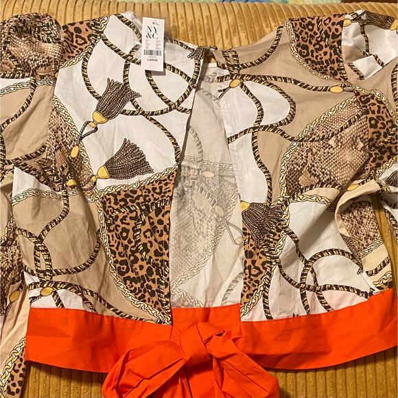 Open Back Blouse- Size Large - Picture 8 of 9